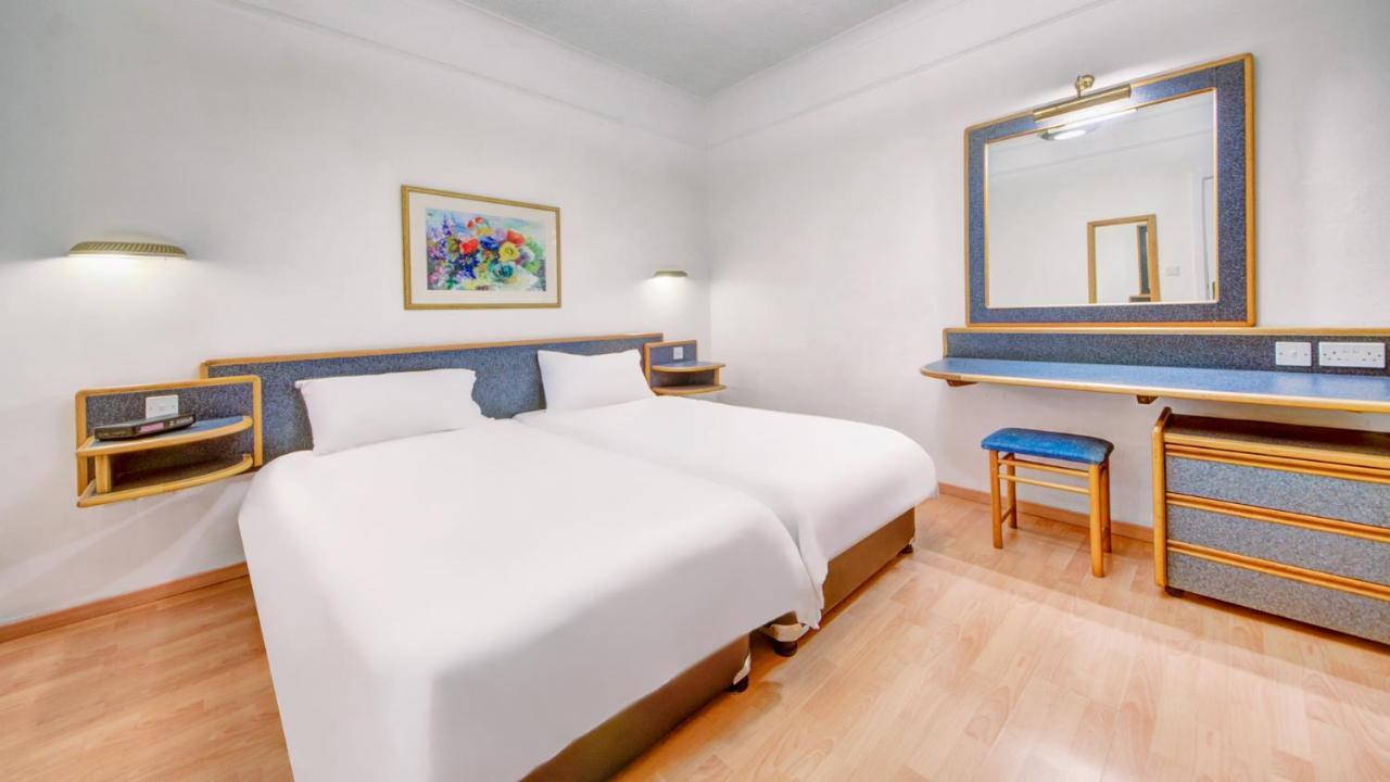 Ax Sunny Coast & 4* St. Paul's Bay