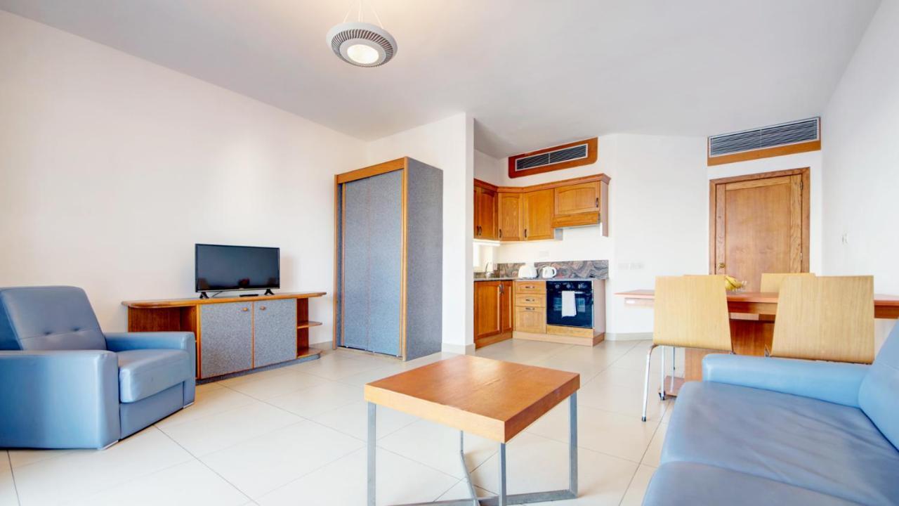 Ax Sunny Coast & San Pawl il-Baħar